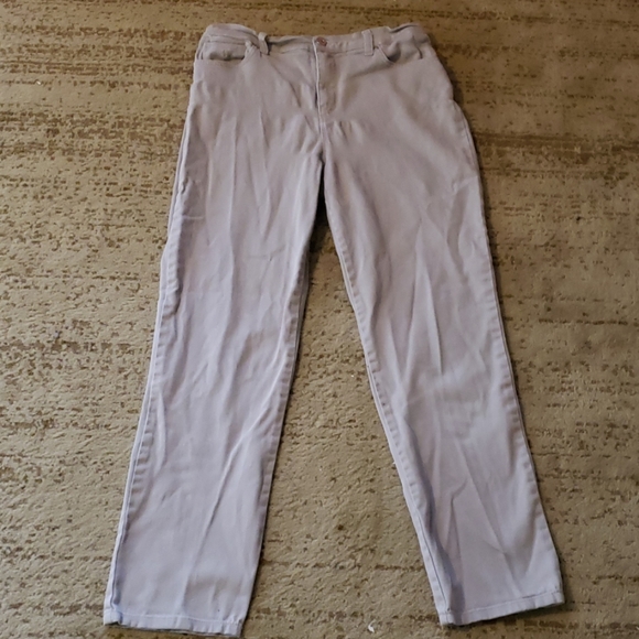 Gloria Vanderbilt Denim - Women's 8 Gloria Vanderbilt Amanda Jeans